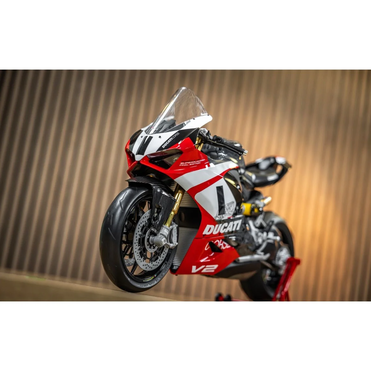 Pocher HK124 Moto Ducati Panigale - V2 Superquadro Final Edition 1/...