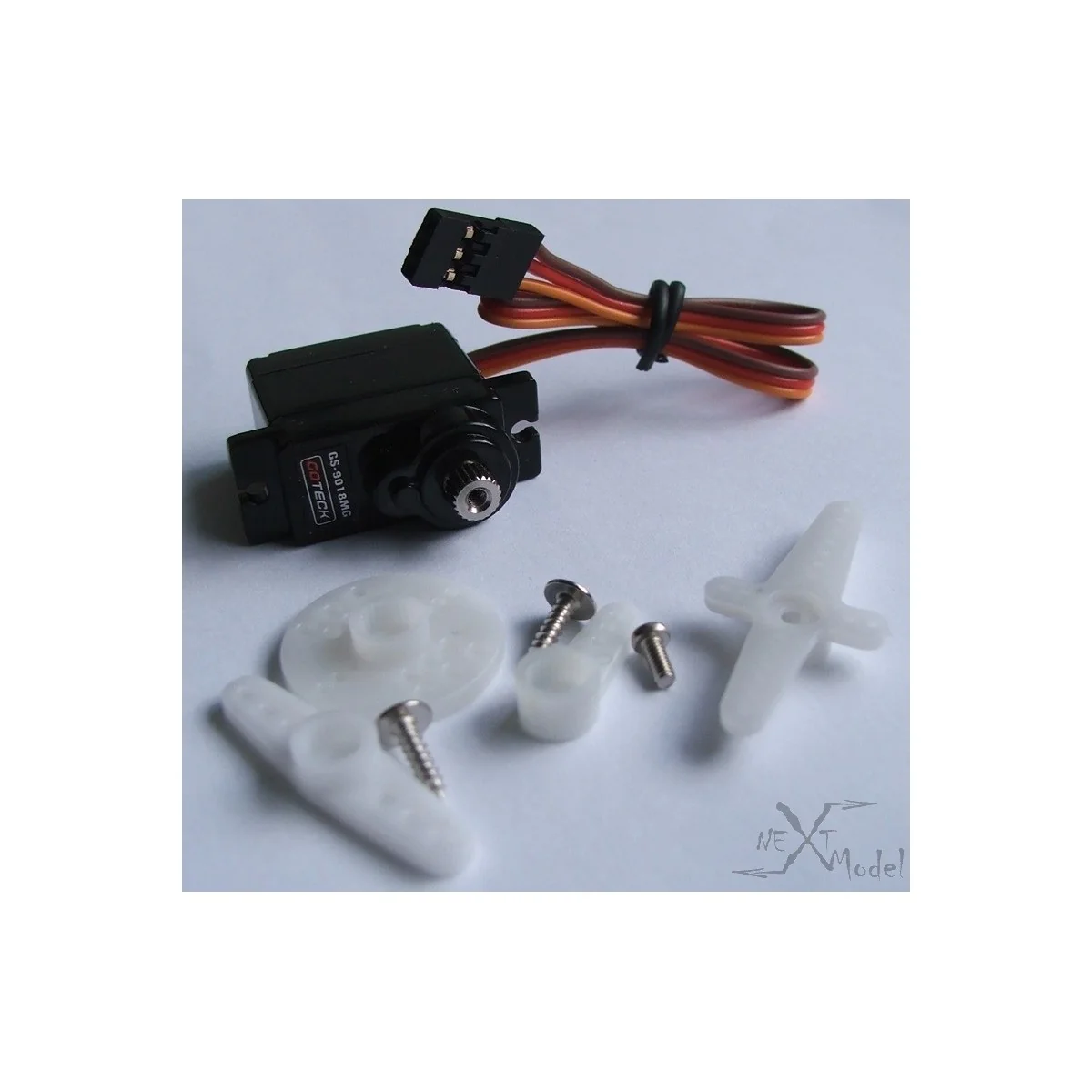 Micro servo GS-9018MG pignon métal Go-Teck Go-Teck GS-9018MG - 2