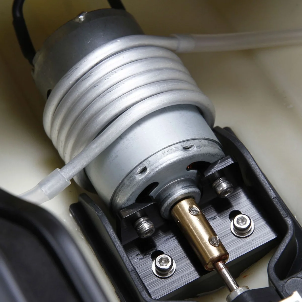 Stealthwake 23 Deep-V RTR Proboat Proboat PRB08015I - 9