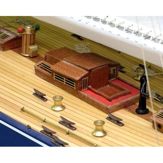 1700/10-Endeavour 1934 with tools 1/80 wooden boat Amati