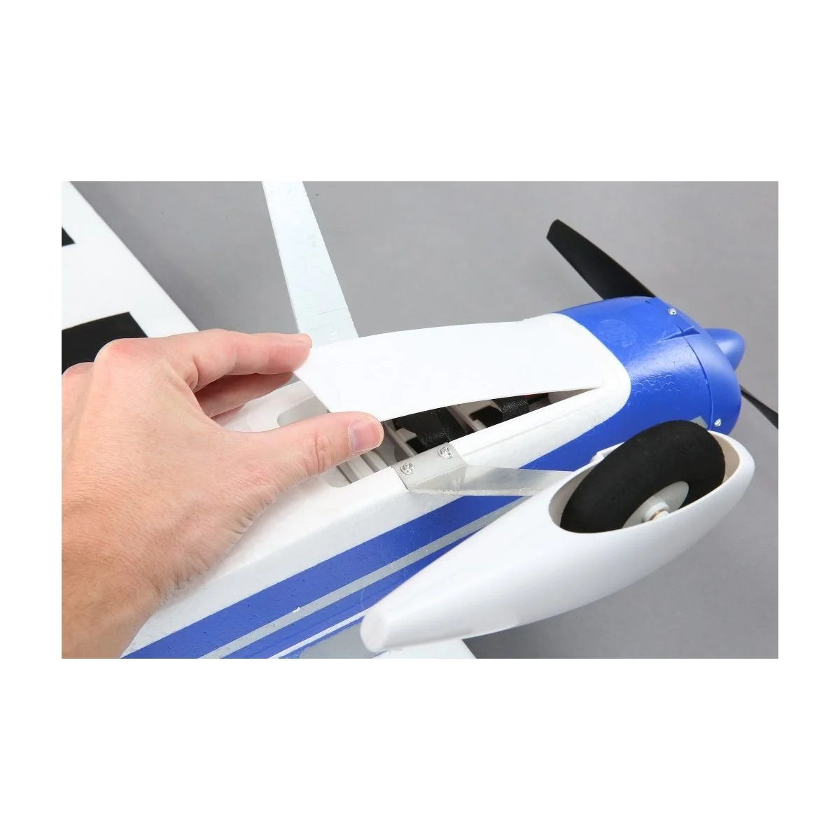 Valiant 1.3m BNF Basic E-Flite E-flite EFL49500 - 9