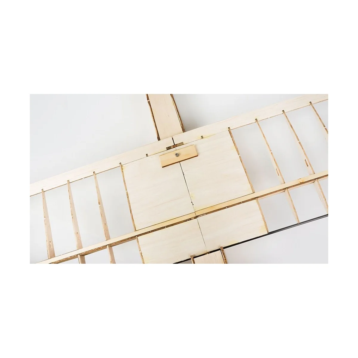 Planeur SunBird V2 1600mm kit balsa DW Hobby DW Hobby - Dancing Wings Hobby F1601C - 6 Planeur SunBird V2 1600mm kit balsa DW Hobby DW Hobby - Dancing Wings Hobby F1601C - 6