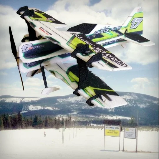 M02-Crack PITTS vert 600mm Kit EPP RC Factory