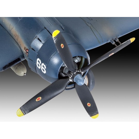 63955-F4U-4 Corsair 1/72 + peintures Revell
