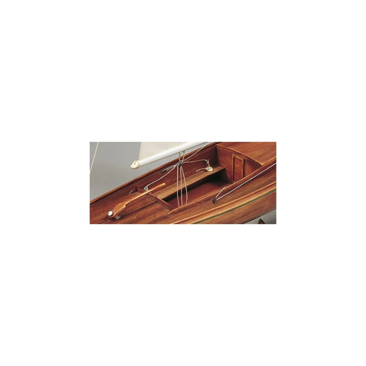 Bateau à construire Dragon 582 1/12 Billing Boats S052582 - 2 Bateau à construire Dragon 582 1/12 Billing Boats S052582 - 2