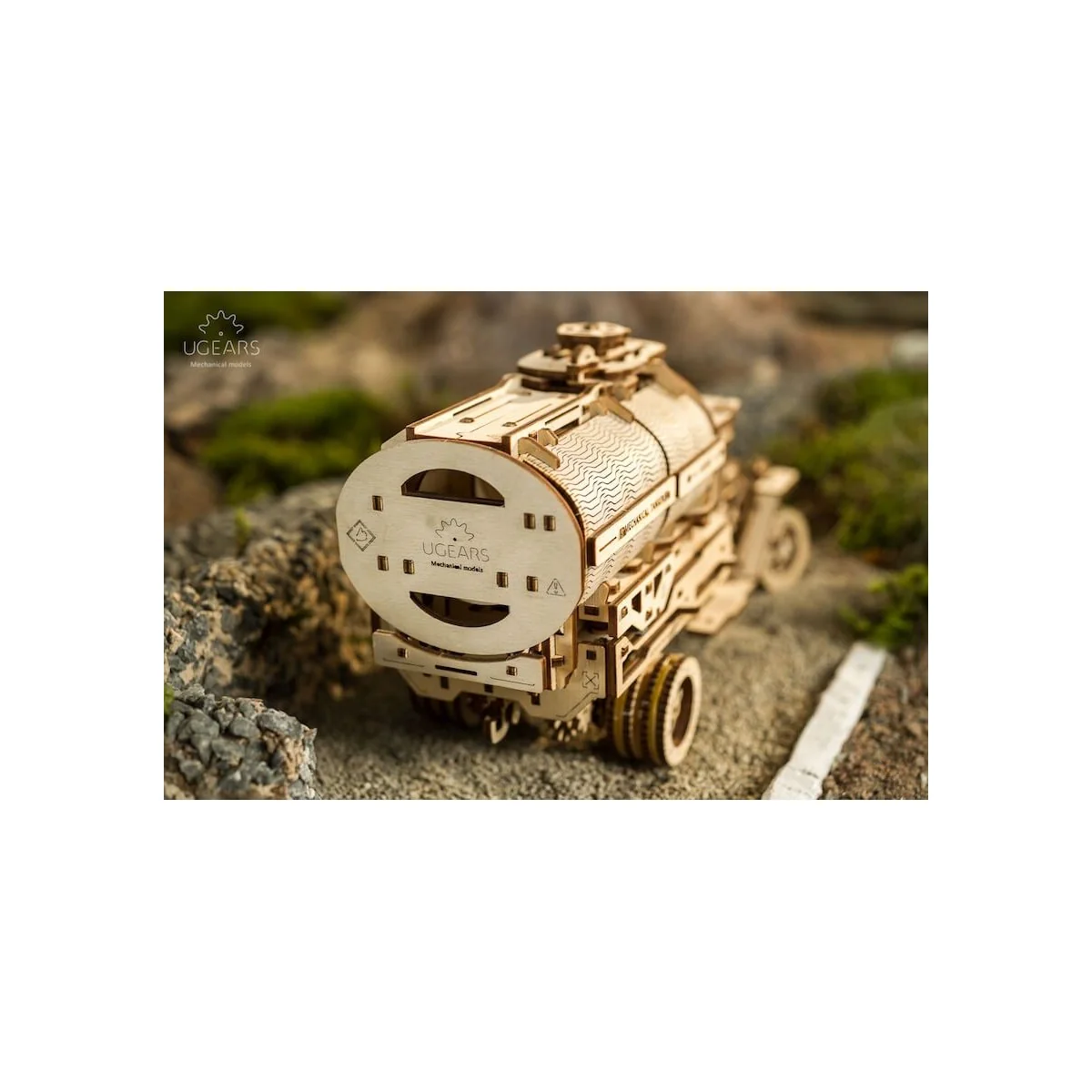 Truck tank Puzzle 3D wood UGEARS UGEARS UG-70021 - 10 Truck tank Puzzle 3D wood UGEARS UGEARS UG-70021 - 10