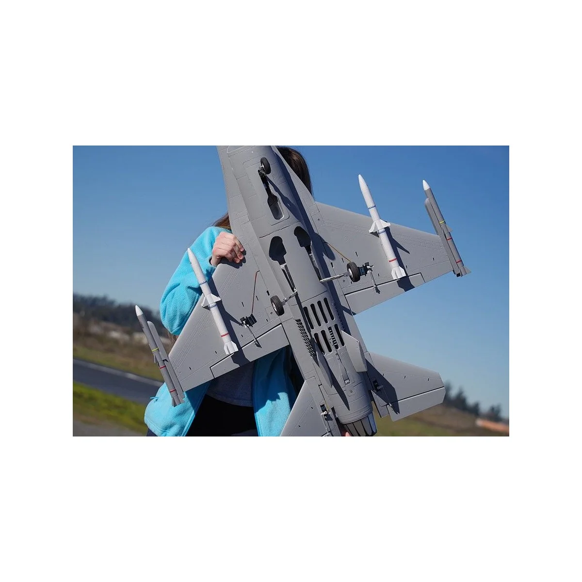 Jet F - 16 c 70mm EDF PNP FMS FMS Model FMS102 - 25