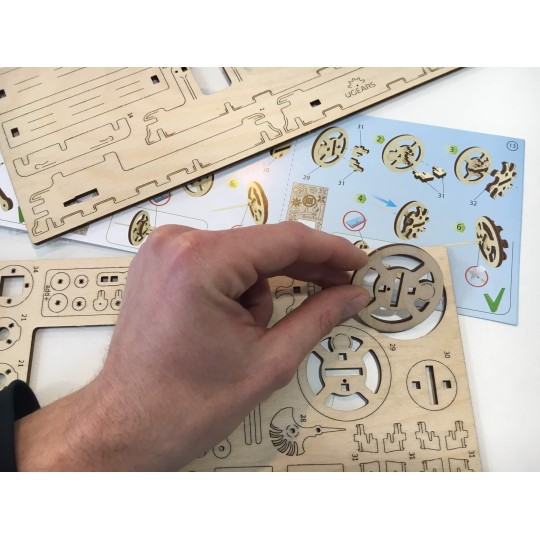UG-70001-Tractor Puzzle 3D wood UGEARS - UG-70001