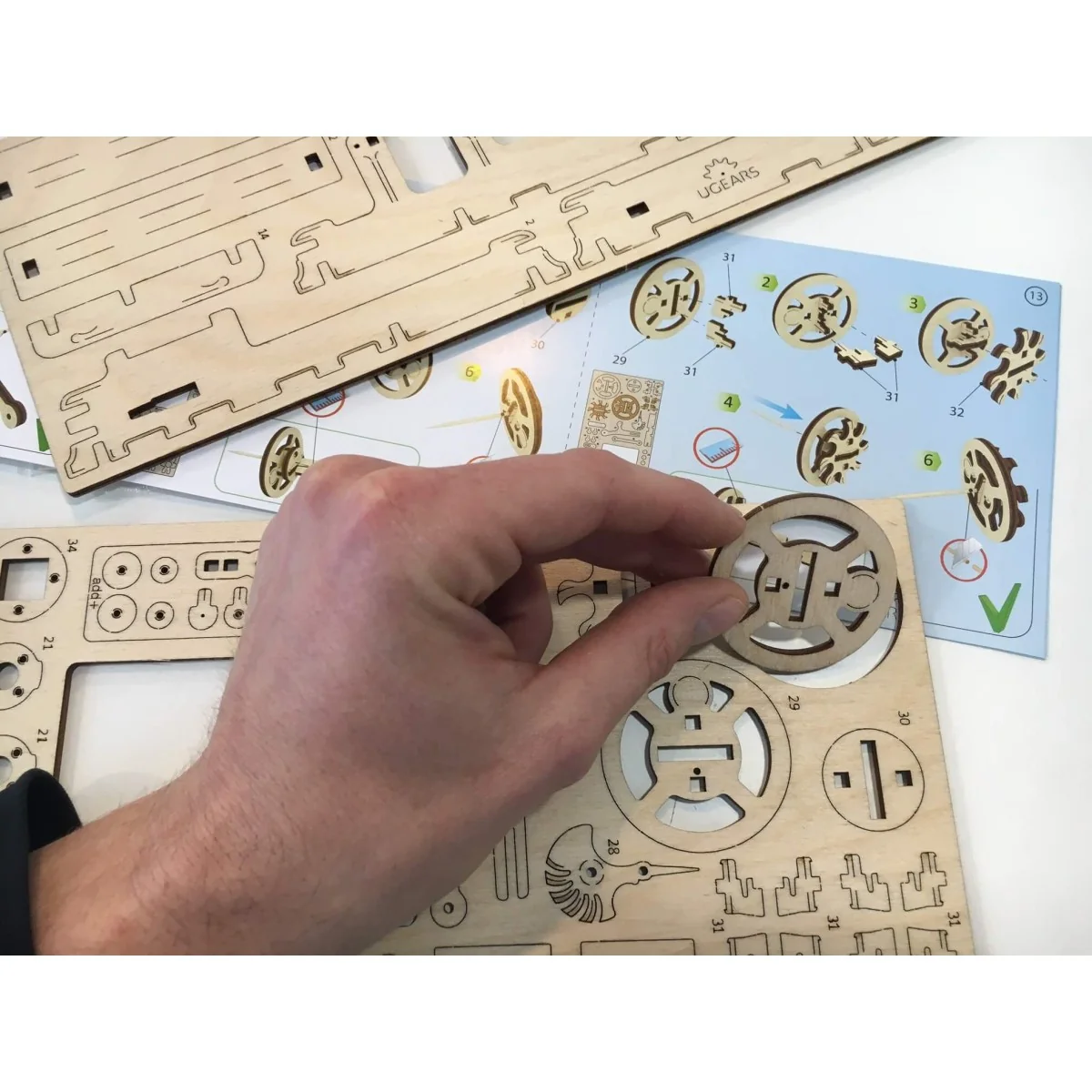 Tractor Puzzle 3D wood UGEARS UGEARS UG-70001 - 6
