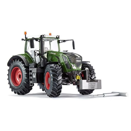 077345-Tractor Fendt 828 Vario (2014) 1/32 Wiking