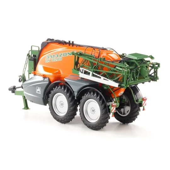 Pulvérisateur Amazone UX 11200 1/32 Wiking Wiking 077346 - 2 077346-Pulvérisateur Amazone UX 11200 1/32 Wiking - 077346
