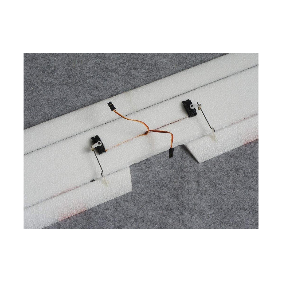 Cessna 960mm E10 Kit PNP DW Hobby DW Hobby - Dancing Wings Hobby E1004 - 10