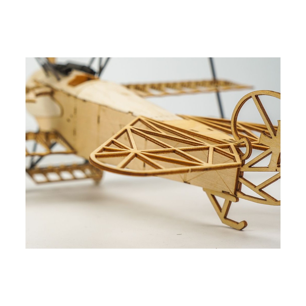 Fokker DR-I 1/18 découpe laser bois, modèle statique DW Hobby DW Hobby - Dancing Wings Hobby VX11 - 12