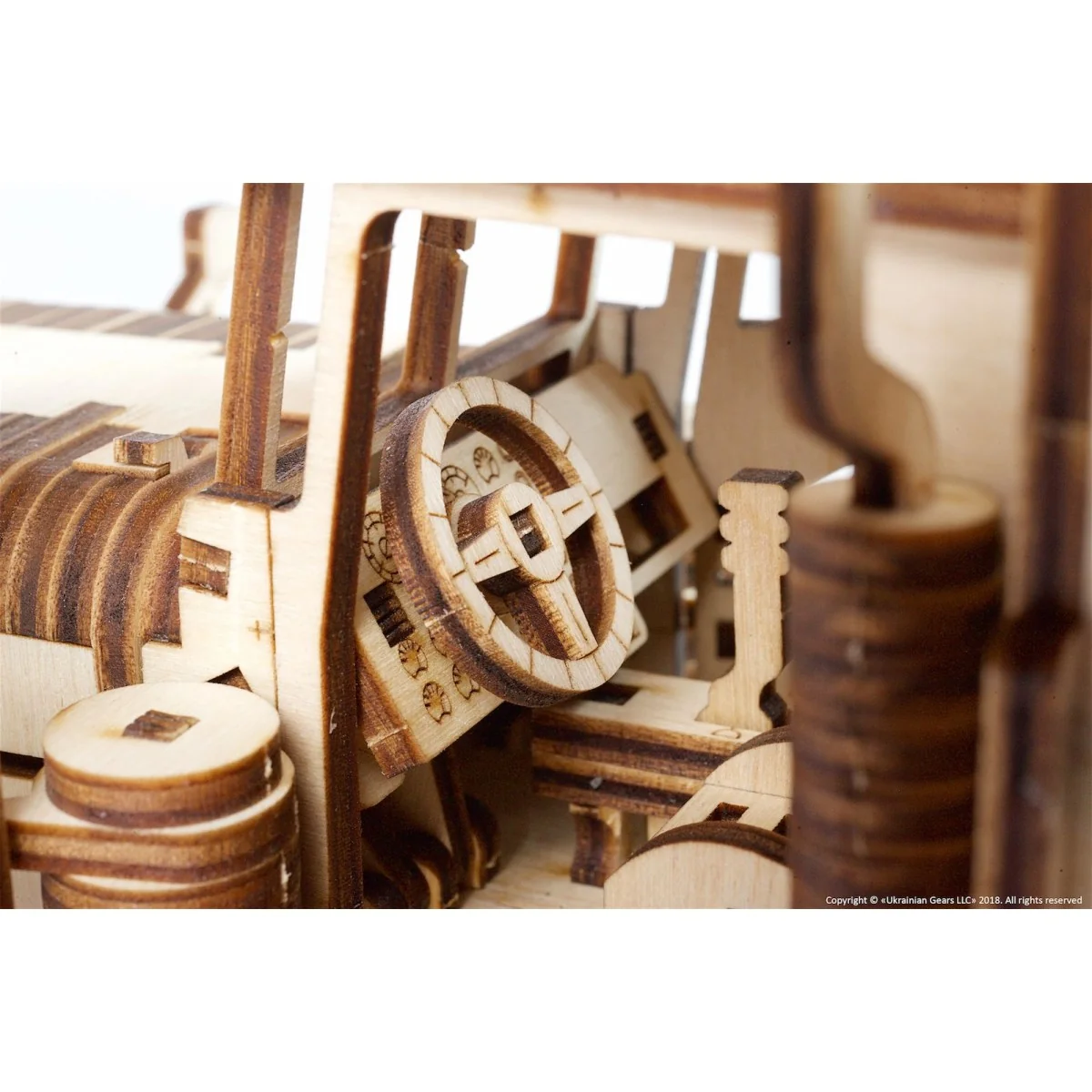 Truck Heavy Boy VM - 03 Puzzle 3D wood UGEARS UGEARS UG-70056 - 11 Truck Heavy Boy VM - 03 Puzzle 3D wood UGEARS UGEARS UG-70056 - 11