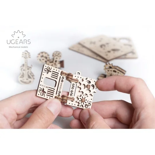 UG-70041-U - Fidget Creations Puzzle 3D wood UGEARS