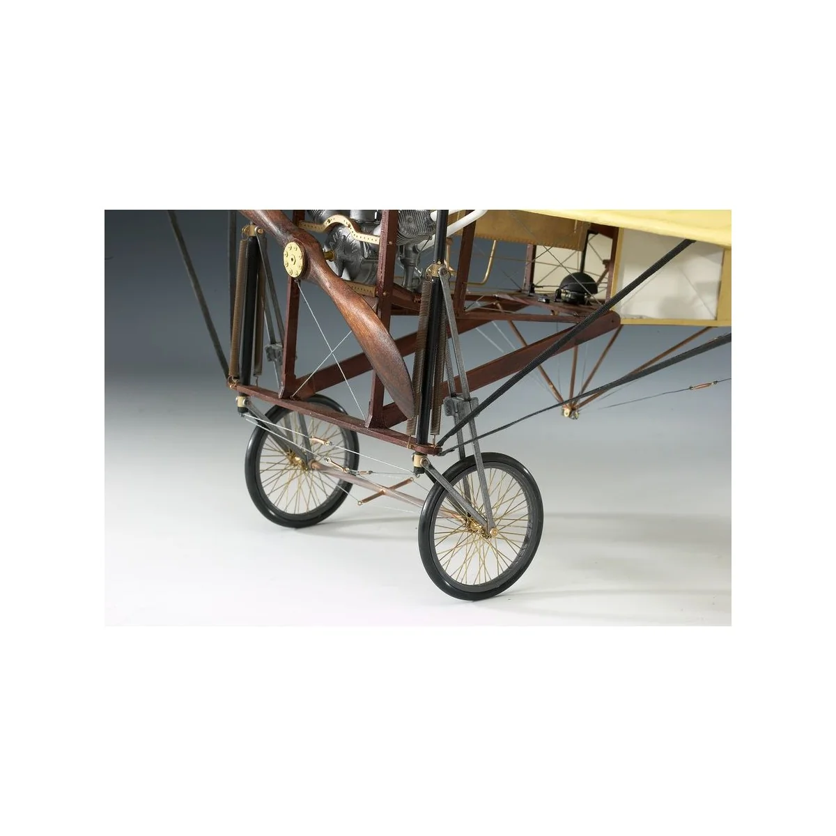 Blériot XI 1/10 Amati wooden airplane kit Amati 1712/01 - 4