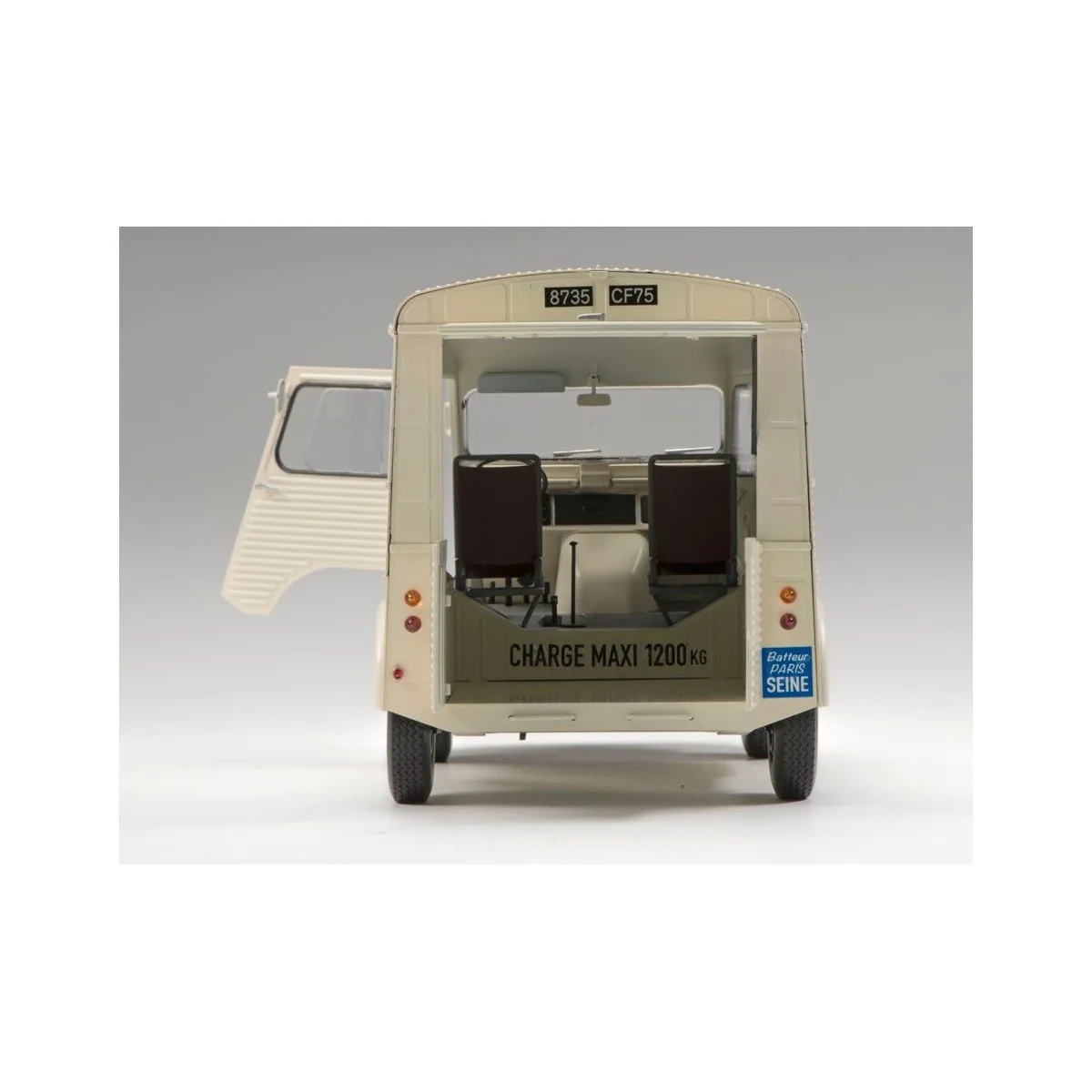 Citroën Type H 1/24 Ebbro Ebbro 25007 - 4 Citroën Type H 1/24 Ebbro Ebbro 25007 - 4