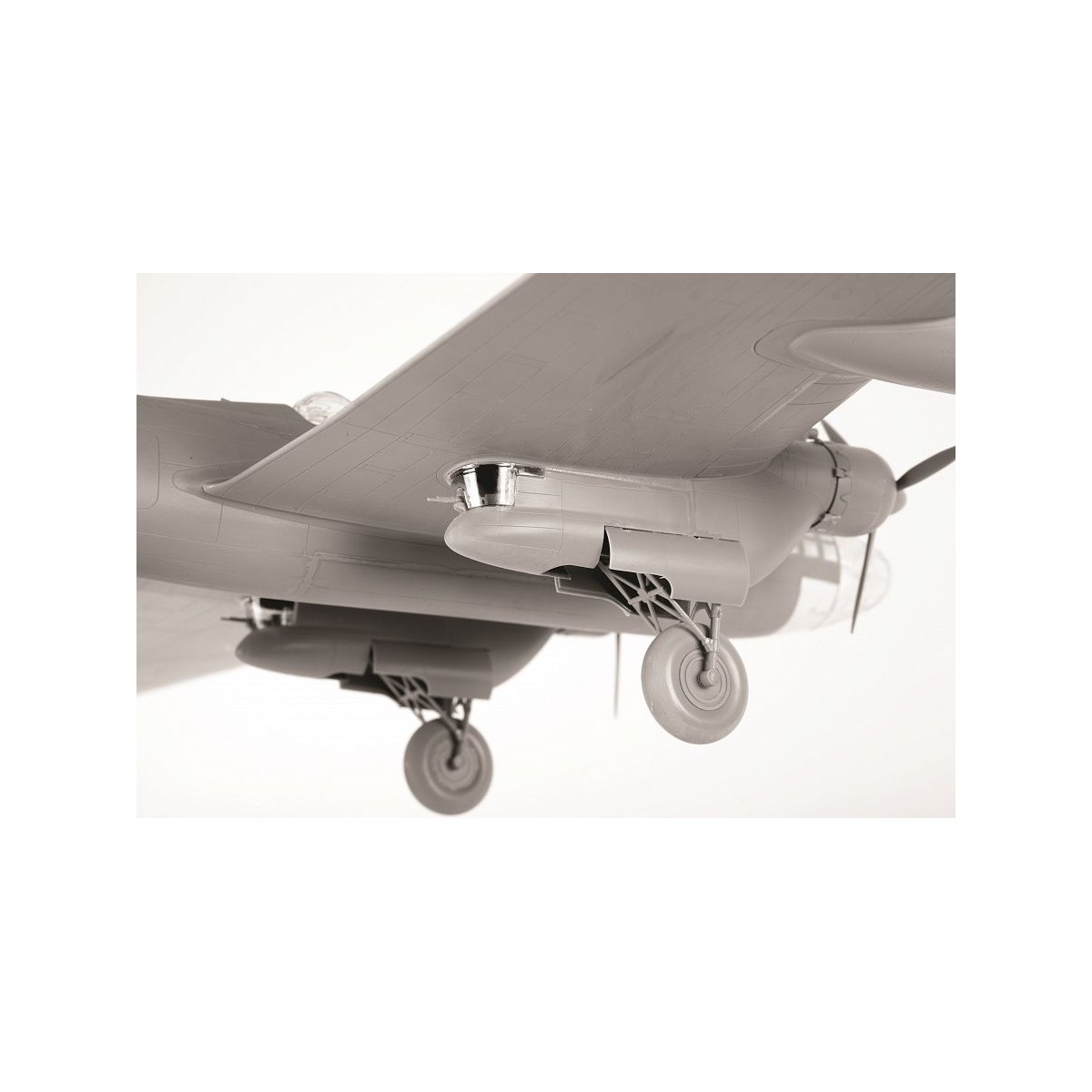 Bombardier lourd Russe T6-7 1/72 Zvezda Zvezda Z7291 - 4