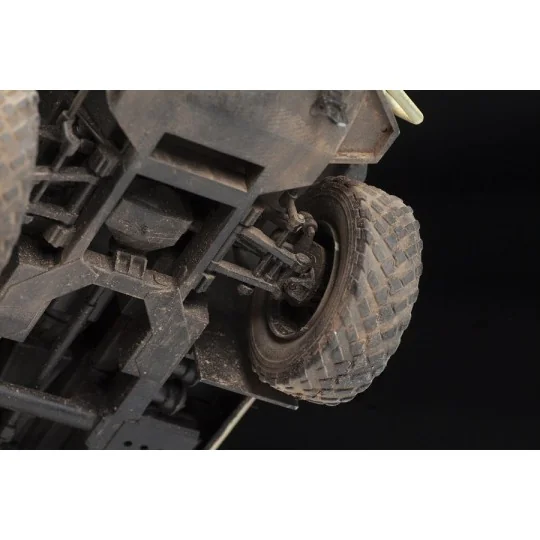 Z3683-Véhicule blindé russe GAZ Tiger "Arbalet" 1/35 Zvezda