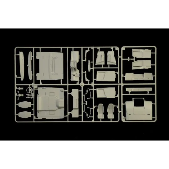 I3940-Volvo Globetrotter XL 1/24 Italeri FH4