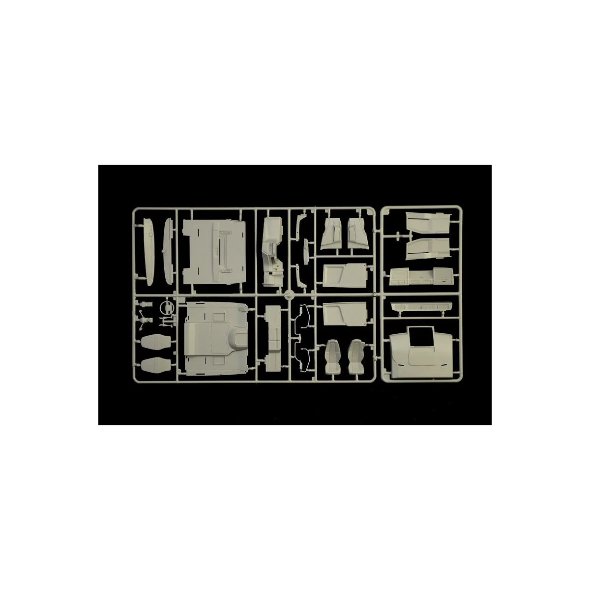 Volvo Globetrotter XL 1/24 Italeri FH4 Italeri I3940 - 9