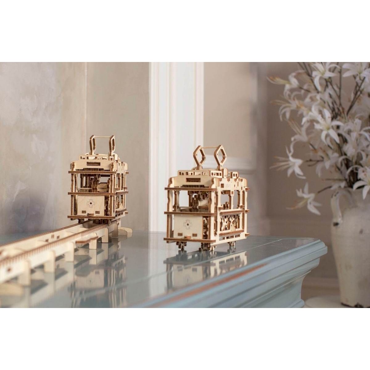 Tram on rails Puzzle 3D wood UGEARS UGEARS UG-70008 - 8 Tram on rails Puzzle 3D wood UGEARS UGEARS UG-70008 - 8
