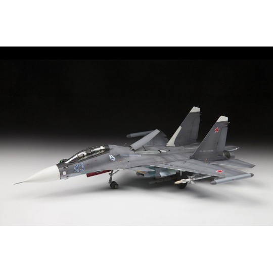 Sukhoï SU-30SM flanker C 1/72 Zvezda Zvezda Z7314 - 3 Z7314-Sukhoï SU-30SM flanker C 1/72 Zvezda - Z7314
