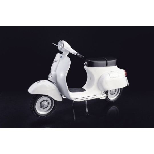 I4633-Vespa 125 Primavera 1/9 Italeri - I4633