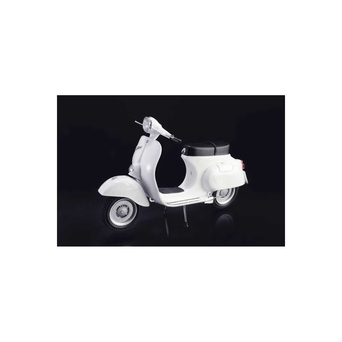 Vespa 125 Primavera 1/9 Italeri Italeri I4633 - 1