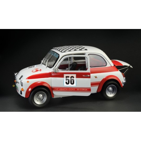 I4705-Fiat Abarth 695SS Assetto Corsa 1/12 Italeri