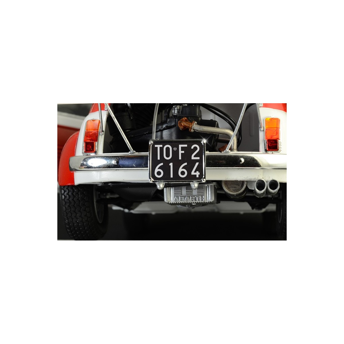 Fiat Abarth 695SS Assetto Corsa 1/12 Italeri Italeri I4705 - 13