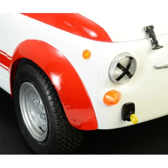 I4705-Fiat Abarth 695SS Assetto Corsa 1/12 Italeri