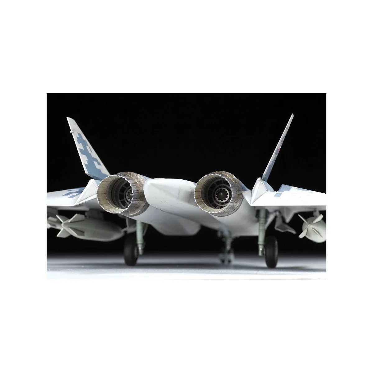 Sukhoi Su-57 1:72 Zvezda Fighter Zvezda Z7319 - 5 Sukhoi Su-57 1:72 Zvezda Fighter Zvezda Z7319 - 5