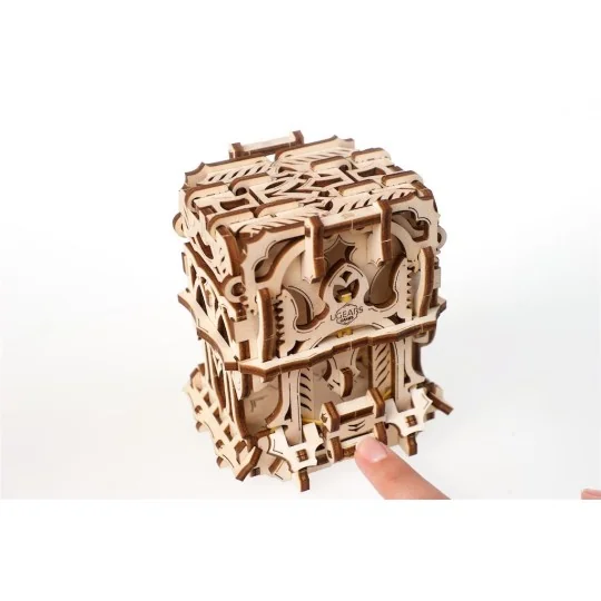UG-70069-UGEARS 3D wood dice tower - UG-70069