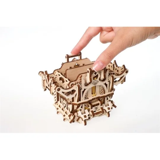 UG-70069-UGEARS 3D wood dice tower - UG-70069