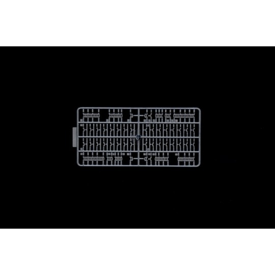 I7077-Sd.Kfz.251/8 Ambulance 1/72 Italeri