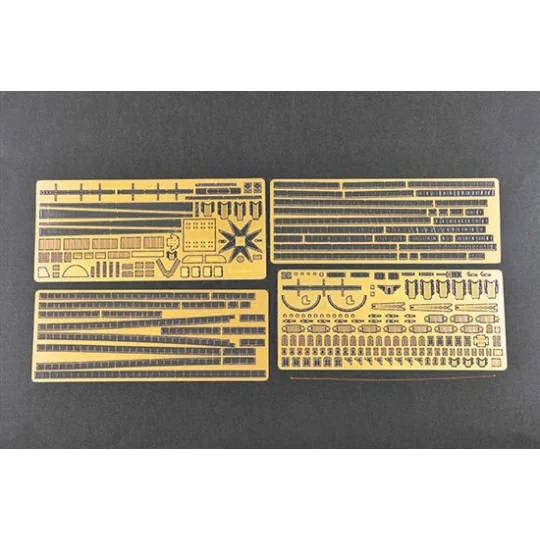 TR03719-R.M.S. Titanic with LED lighting 1/200 Trumpeter - 03719