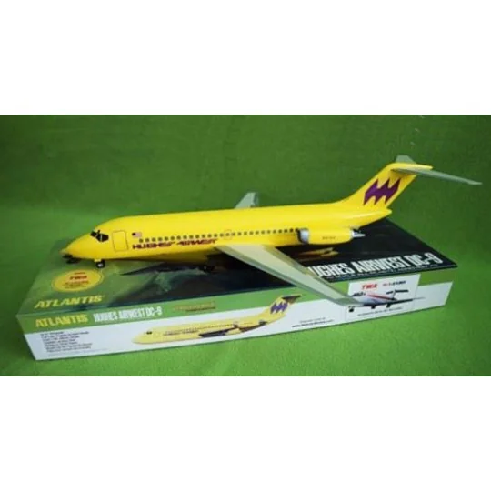 AMC-6004-Hughes Airways DC-9 Airliner 1:72 Atlantis