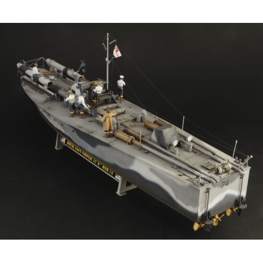 I5624-Bateau Vosper MTB 74 et Equipage 1/35 Italeri