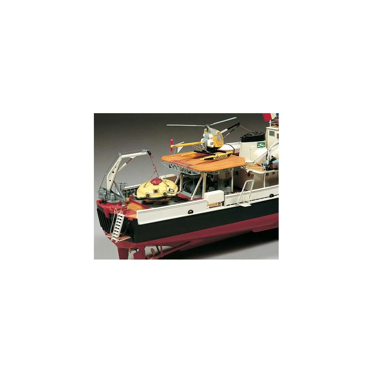 Boat to build Calypso 560 1/45 Billing Boats S052560 - 2