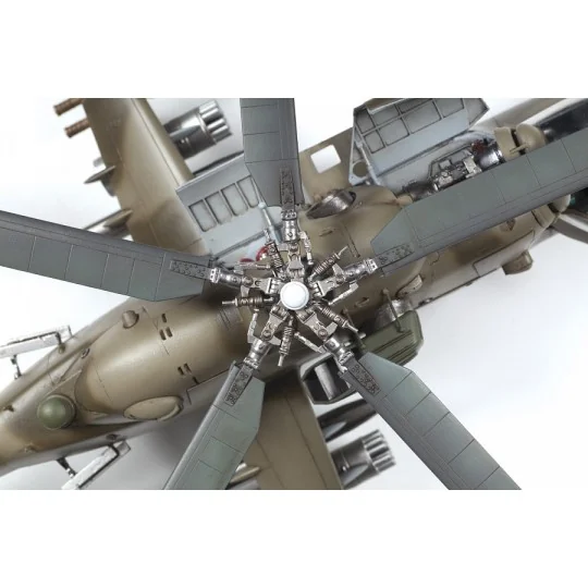 Z4823-Mil Mi-24V/VP 1/48 Zvezda - Z4823