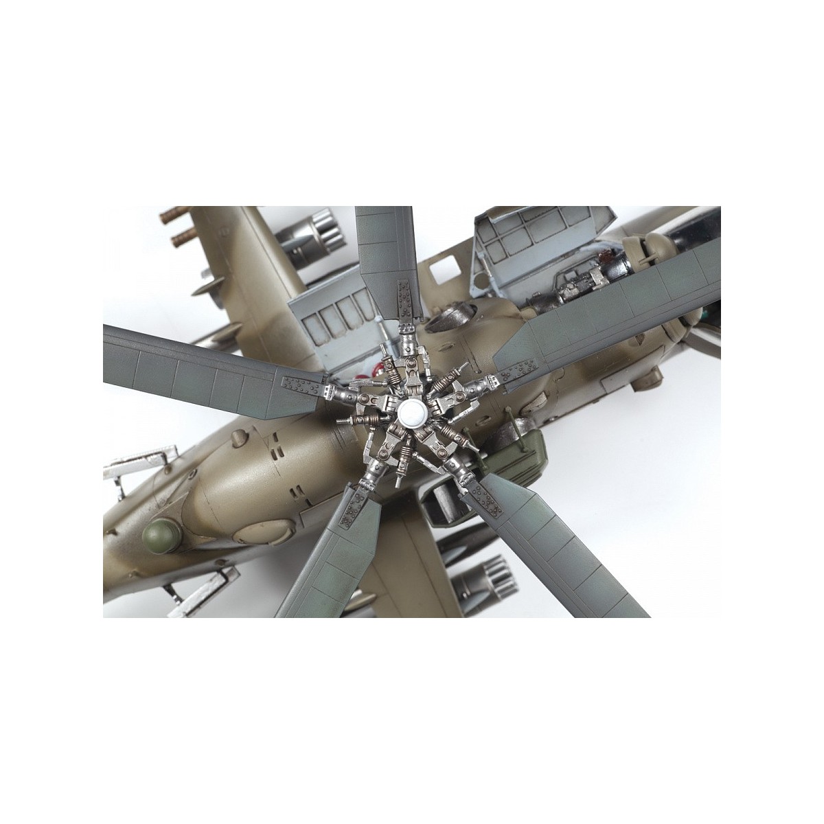 Mil Mi-24V/VP 1/48 Zvezda Zvezda Z4823 - 3 Mil Mi-24V/VP 1/48 Zvezda Zvezda Z4823 - 3