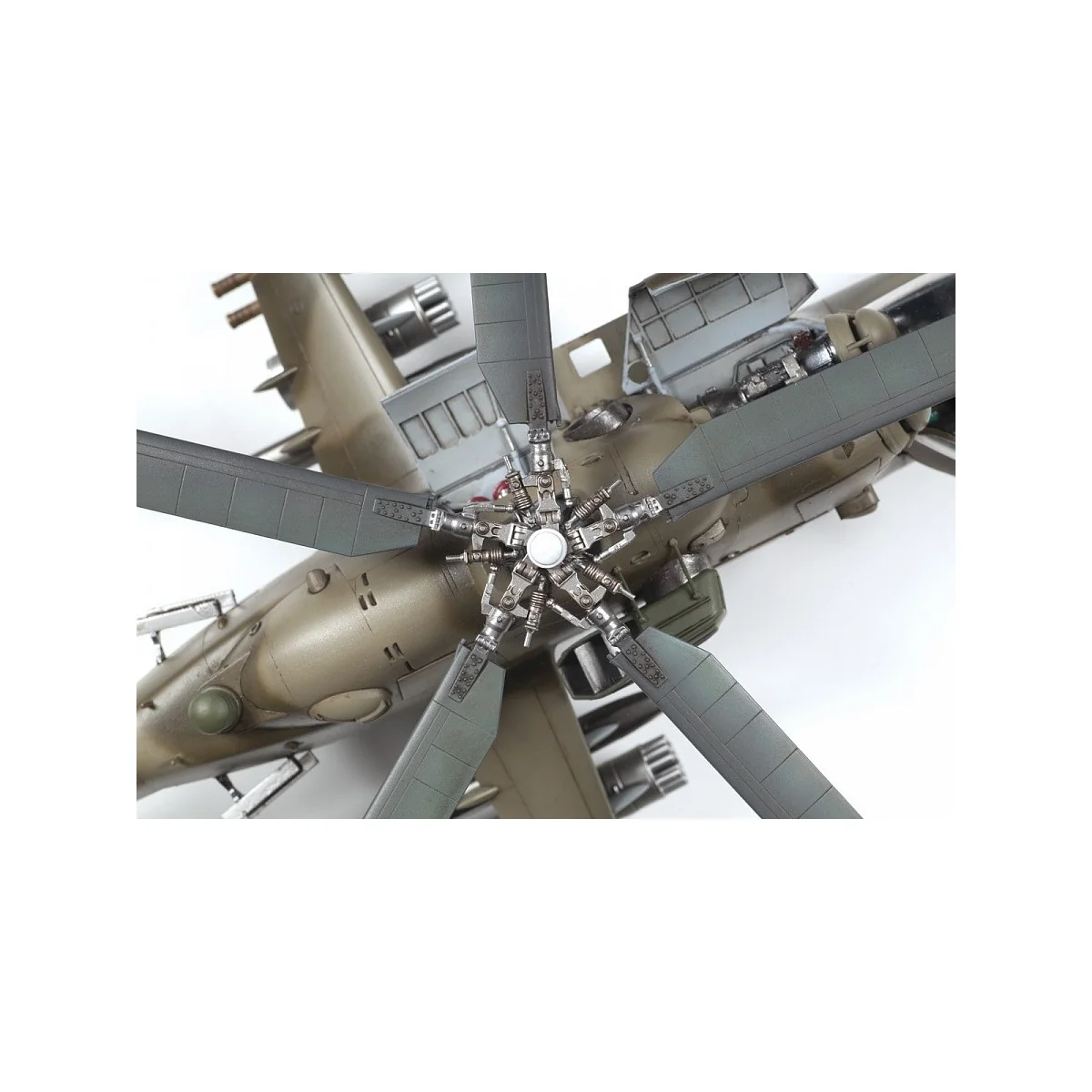 Mil Mi-24V/VP 1/48 Zvezda Zvezda Z4823 - 3