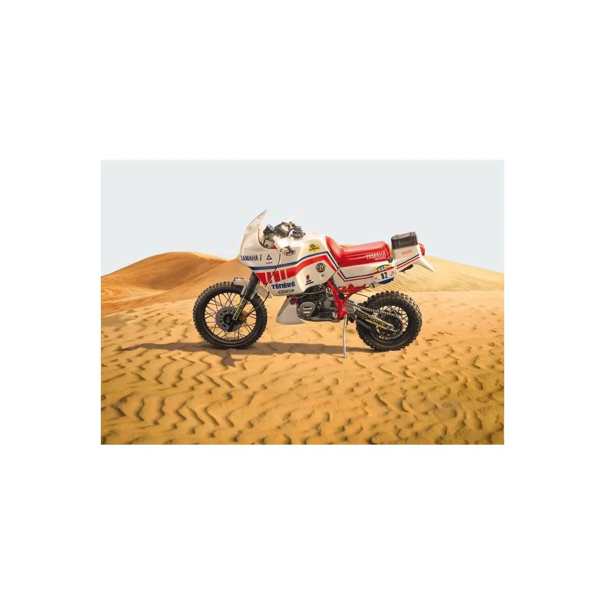 YAMAHA Ténéré 660cc Paris Dakar 1986 1/9 Italeri Italeri I4642 - 1 YAMAHA Ténéré 660cc Paris Dakar 1986 1/9 Italeri Italeri I4642 - 1