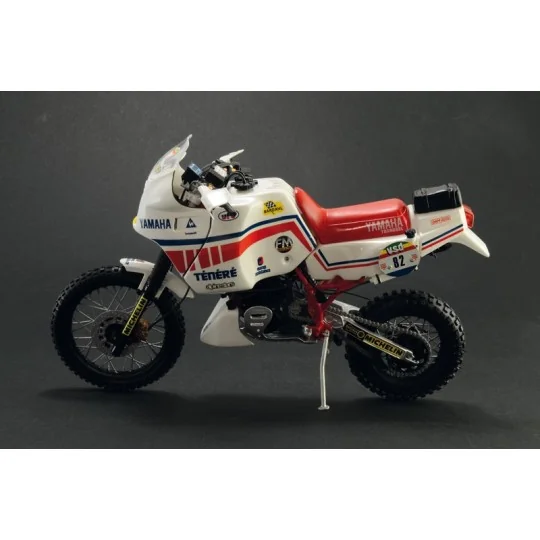 YAMAHA Ténéré 660cc Paris Dakar 1986 1/9 Italeri Italeri I4642 - 5 I4642-YAMAHA Ténéré 660cc Paris Dakar 1986 1/9 Italeri - I4642