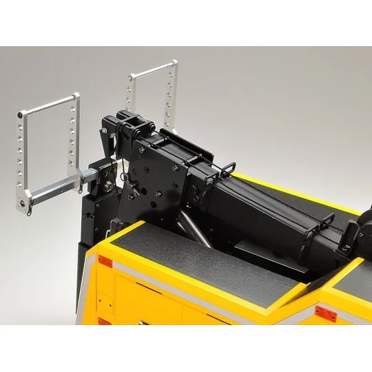 56362-Depanneur Lourd Volvo FH16 8x4 Tamiya 56362