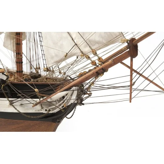 12005-Ship HMS Beagle 1/60 Kit Construction Wood OcCre