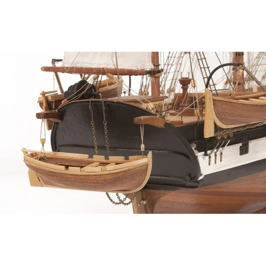 12005-Bateau HMS Beagle 1/60 kit construction bois OcCre