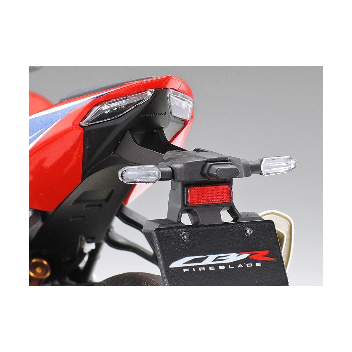 Moto Honda CBR1000RR-R Fireblade SP 1/12 Tamiya Tamiya 14138 - 9