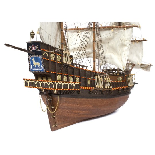 12003-Bateau Golden Hind 1/85 kit construction bois OcCre